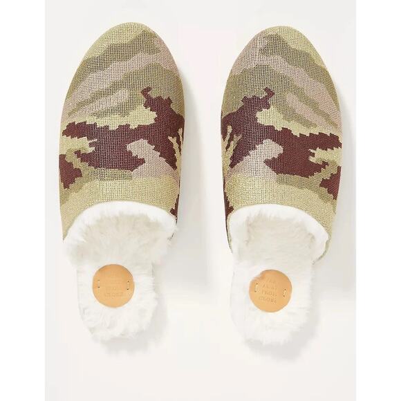 Anthropologie Far Away From Close Women’s Preston Camo Slippers Sz M/L Faux Fur - Picture 9 of 10